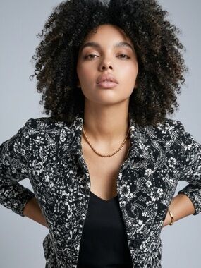 Relativity Black & White Floral Print Blazer